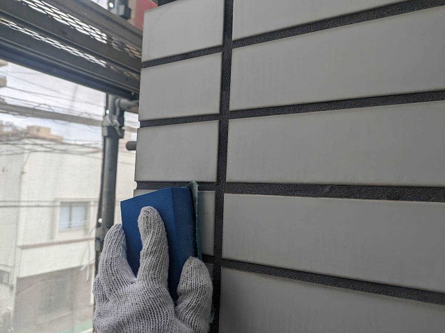 甲府市　クリヤー塗装　下地処理　薬品洗浄　ピカソ